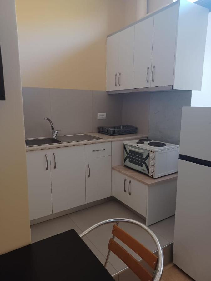 סרנדה Apartamente Gleni מראה חיצוני תמונה